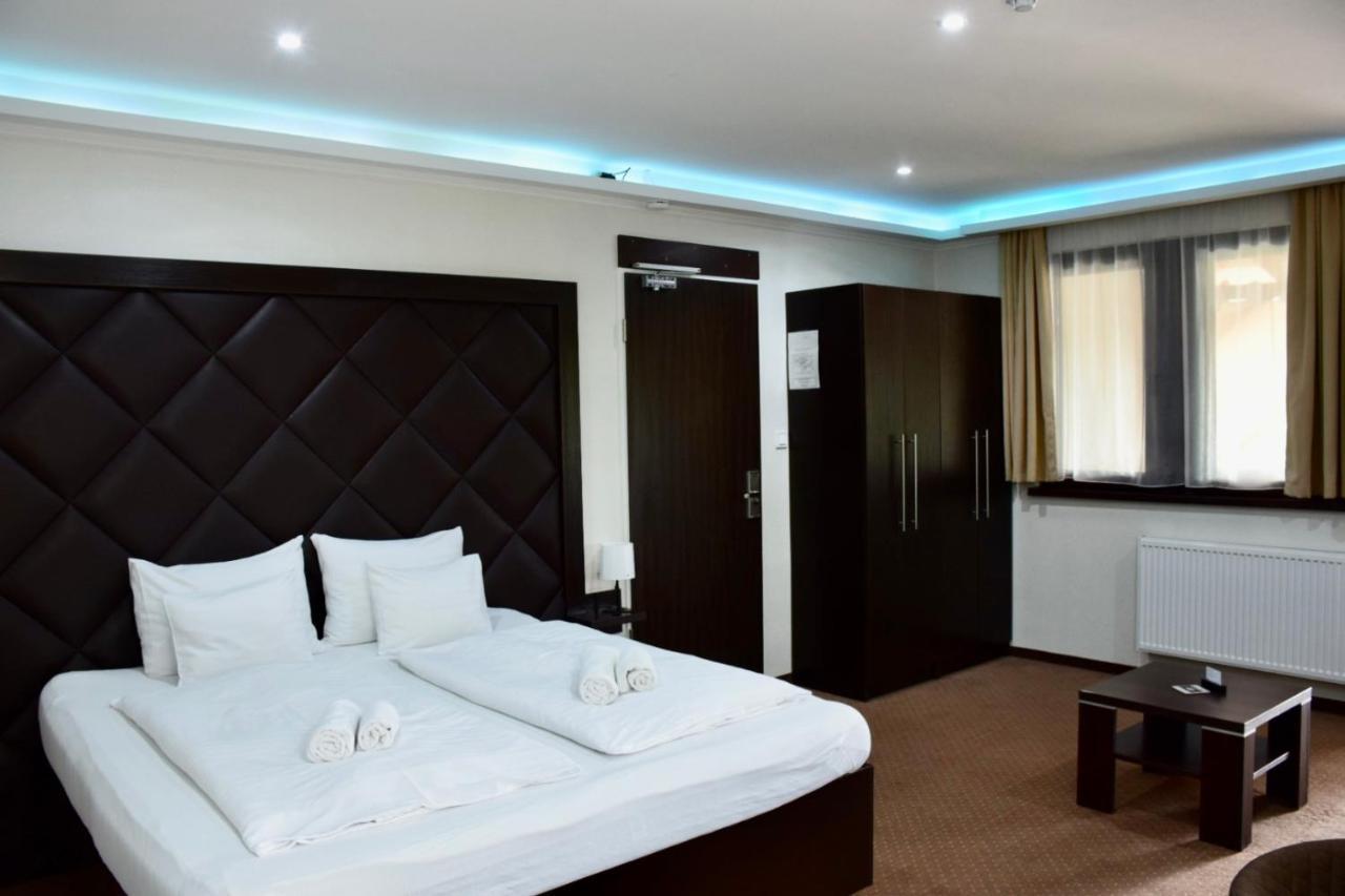 Hotel Lotus Hermina-major 외부 사진