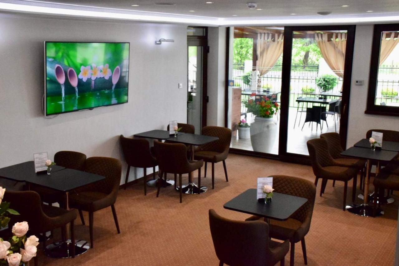Hotel Lotus Hermina-major 외부 사진